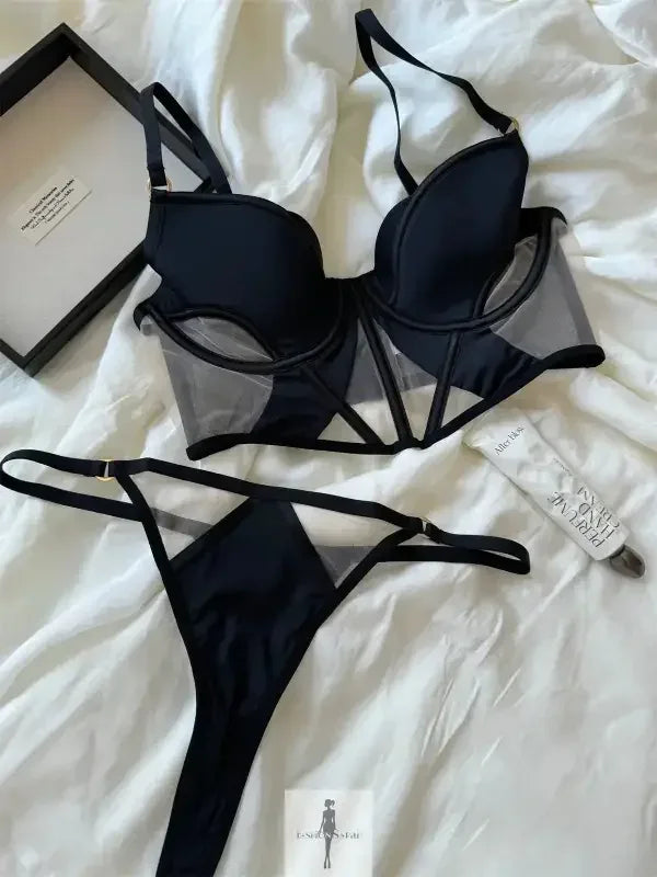 Μesh bra top with panties - Fashionsarah.com