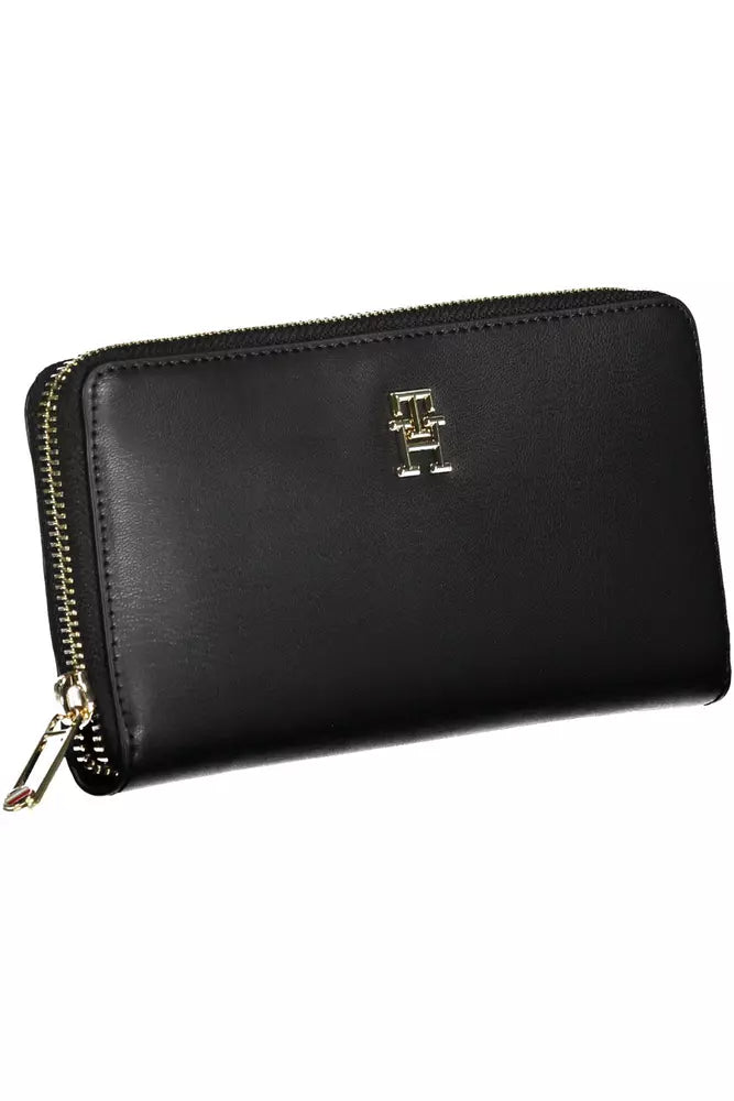 Fashionsarah.com Fashionsarah.com Tommy Hilfiger Elegant Black Wallet with Contrasting Accents