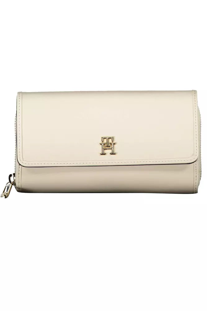 Fashionsarah.com Fashionsarah.com Tommy Hilfiger Elegant White Polyethylene Ladies Wallet