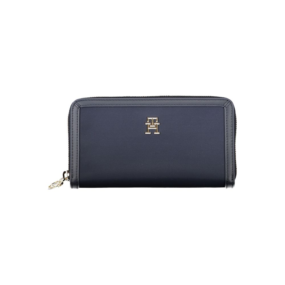 Fashionsarah.com Fashionsarah.com Tommy Hilfiger Chic Sustainable Blue Wallet with Secure Zip