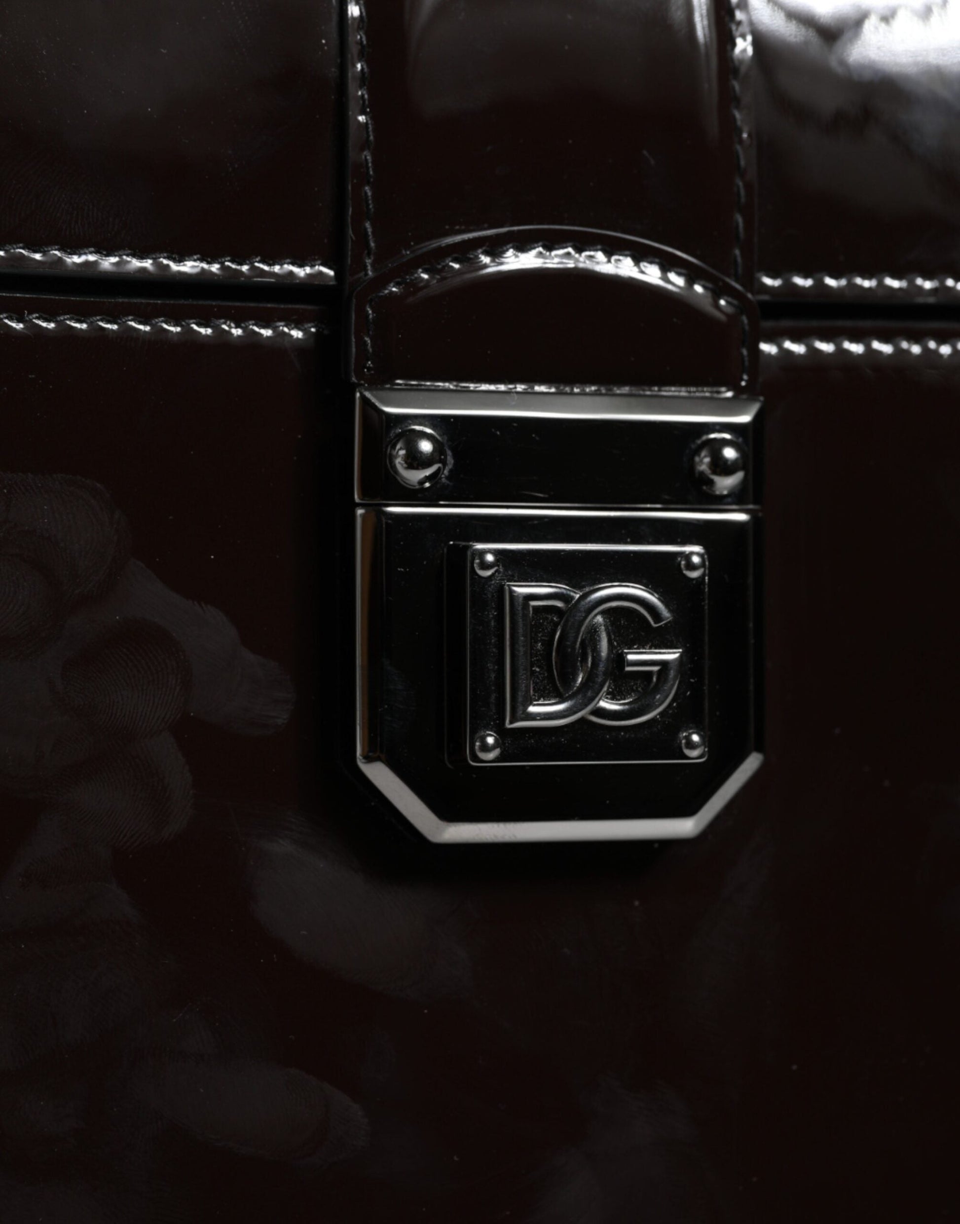 Dolce & Gabbana Black Glossy Leather Crossbody Shoulder Bag | Fashionsarah.com