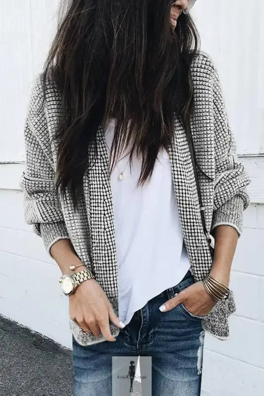 Woman’s casual outfit featuring Fashionsarah Gray and White Duster Cardigan