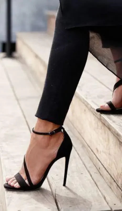 Cross-tied Fashionable Sandals | Fashionsarah.com