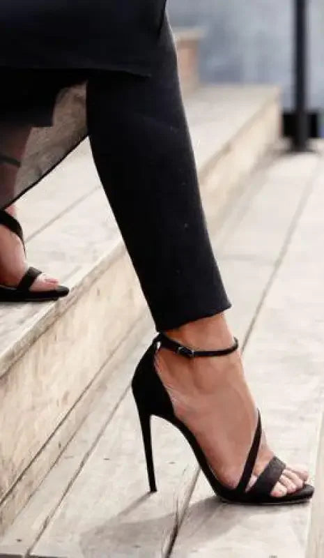 Cross-tied Fashionable Sandals | Fashionsarah.com