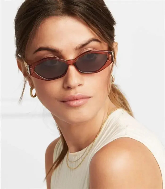 Small Lux Oval UV400 | Fashionsarah.com