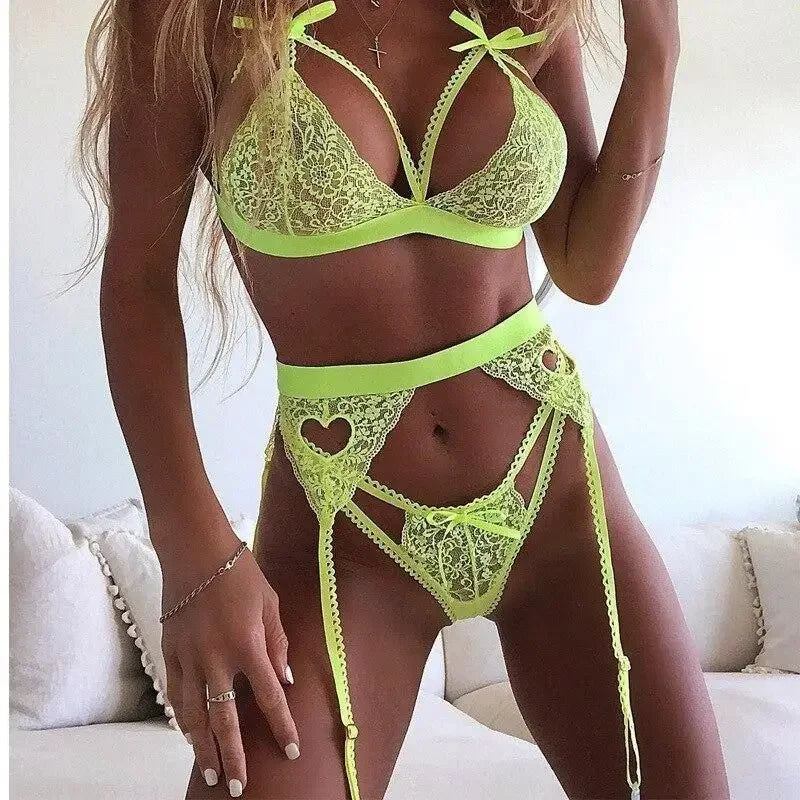 Deep V Open-buttock Suspenders Cross Garter 3 Pcs | Fashionsarah.com