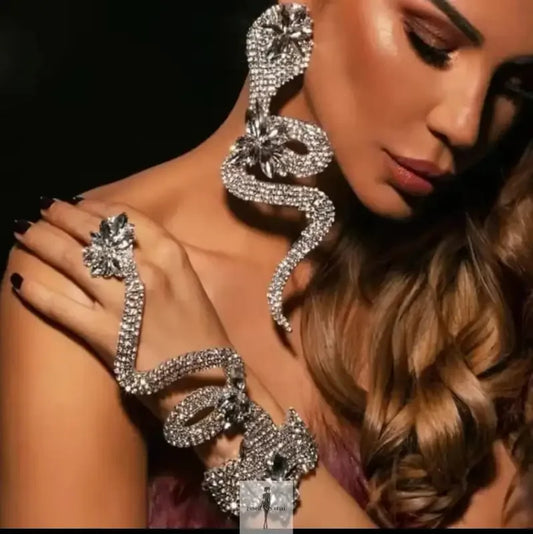 Fashionsarah.com Fashionsarah.com Finger Charm Bracelets