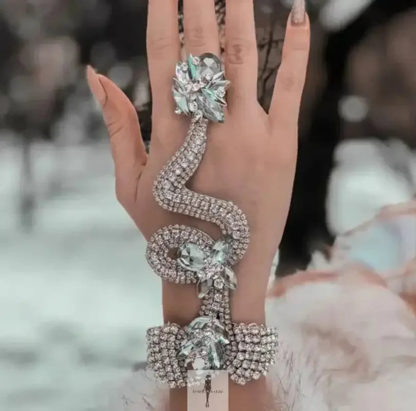 Fashionsarah.com Fashionsarah.com Finger Charm Bracelets