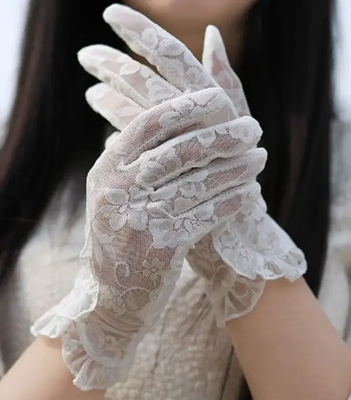Lace Lotus Leaf Gloves | Fashionsarah.com
