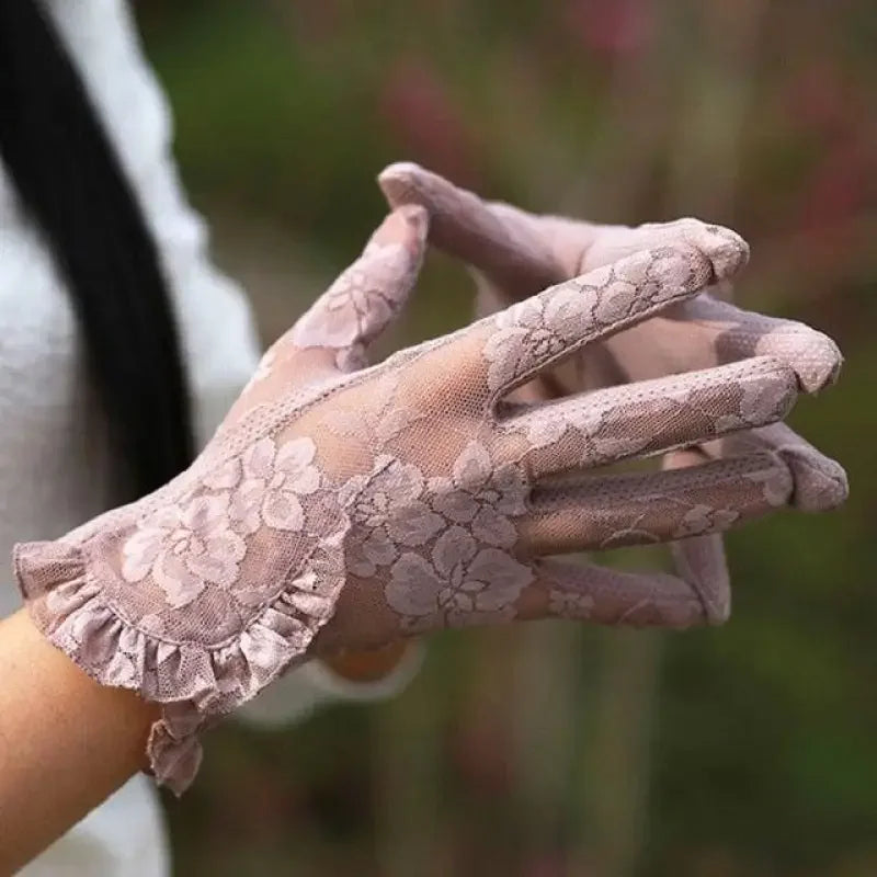 Lace Lotus Leaf Gloves | Fashionsarah.com