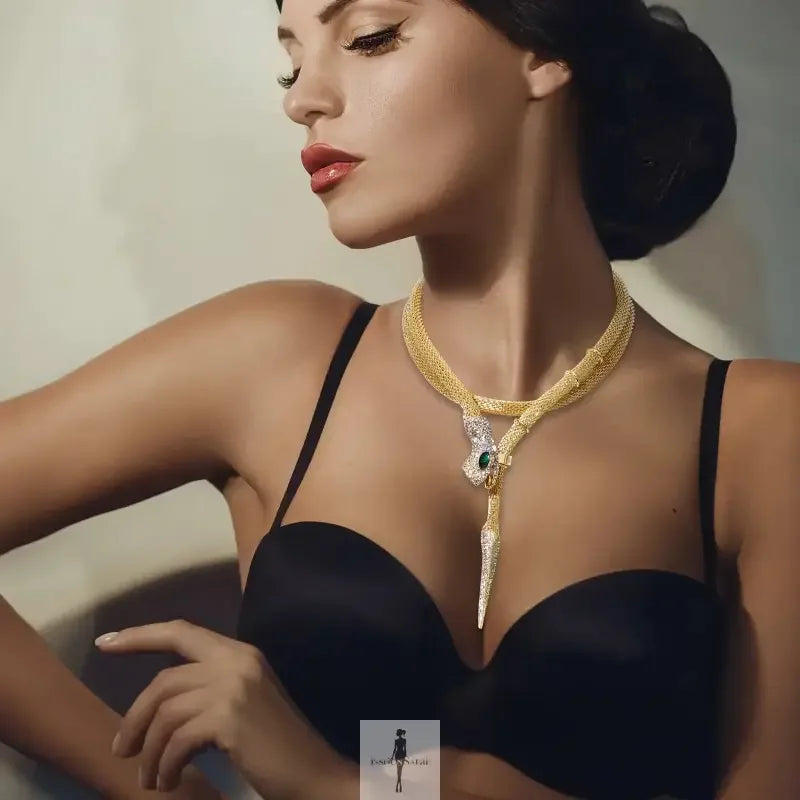 Fashionsarah.com Fashionsarah.com Luxury Snake Choker