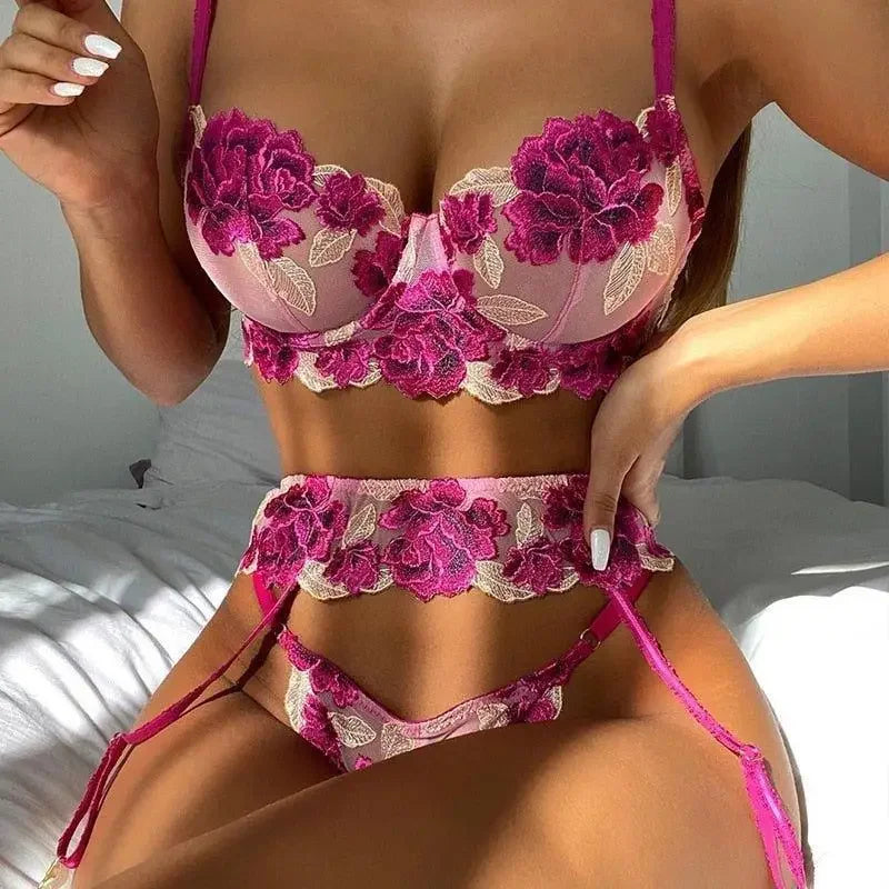 3-Piece Pink Embroidery Lace Set | Fashionsarah.com
