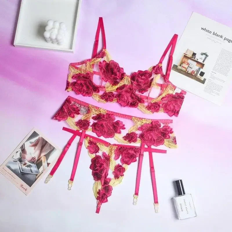 3-Piece Pink Embroidery Lace Set | Fashionsarah.com