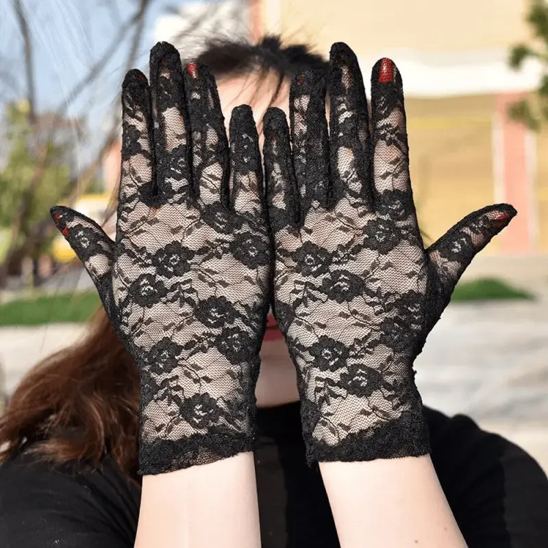 Short Lace Gloves | Fashionsarah.com