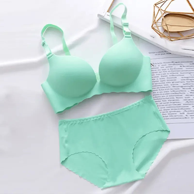 Rave Set Festival Outfits | Fashionsarah.com