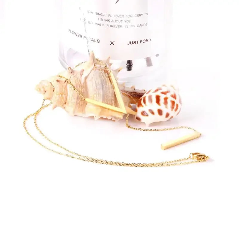 Choker Letter V Link Chain | Fashionsarah.com