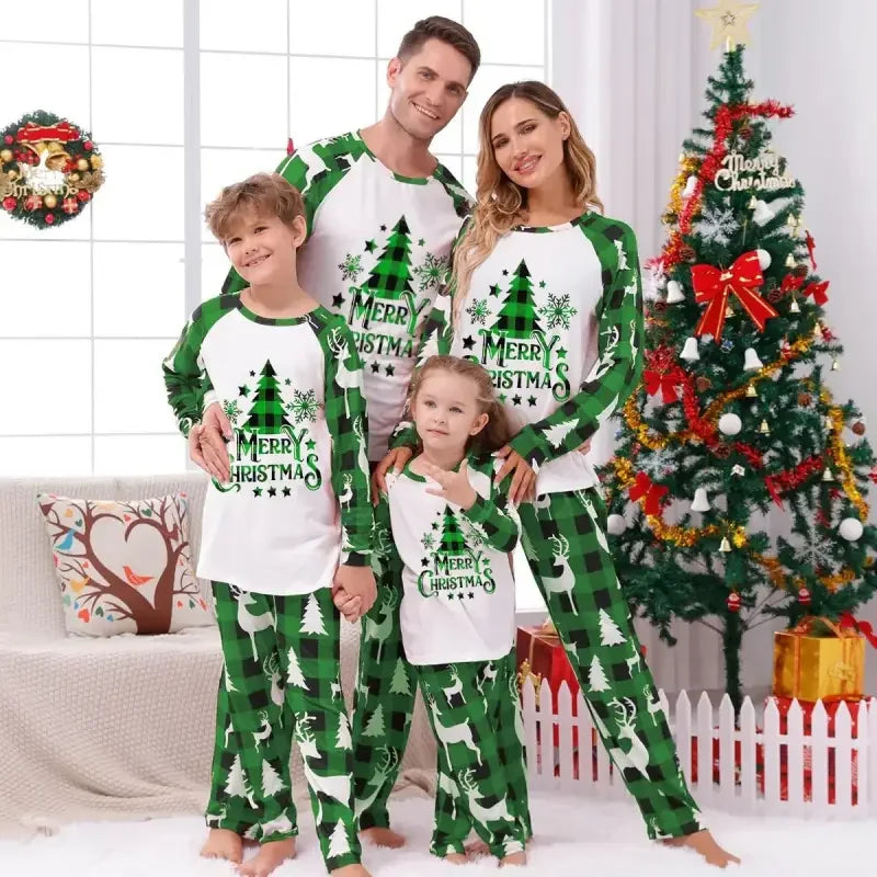 Christmas Family Matching Outfits with Dog Outfit | Fashionsarah.com