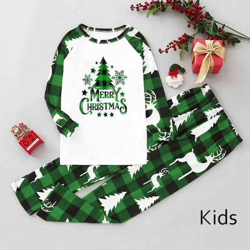 Christmas Family Matching Outfits with Dog Outfit | Fashionsarah.com