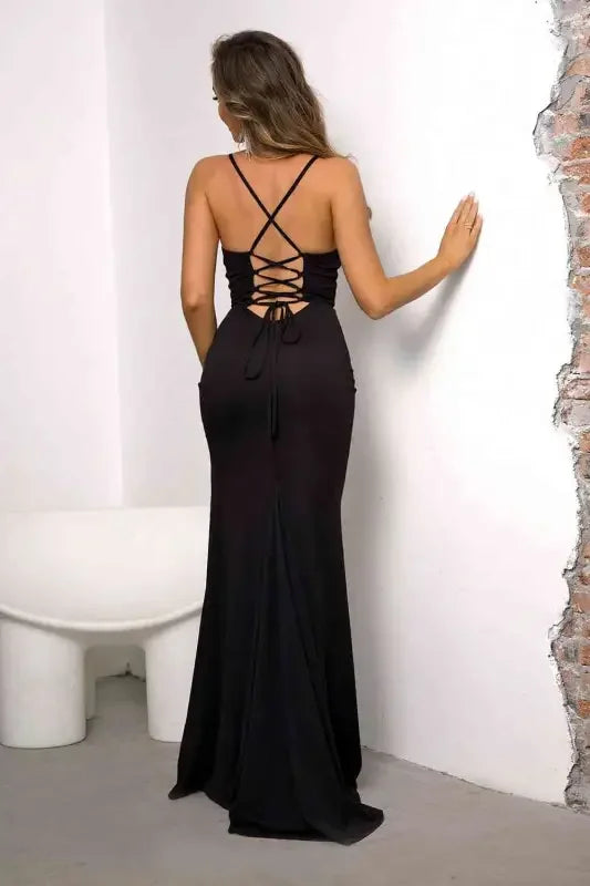 Black evening gown with crisscross back, stylish strap split dress for elegant occasions