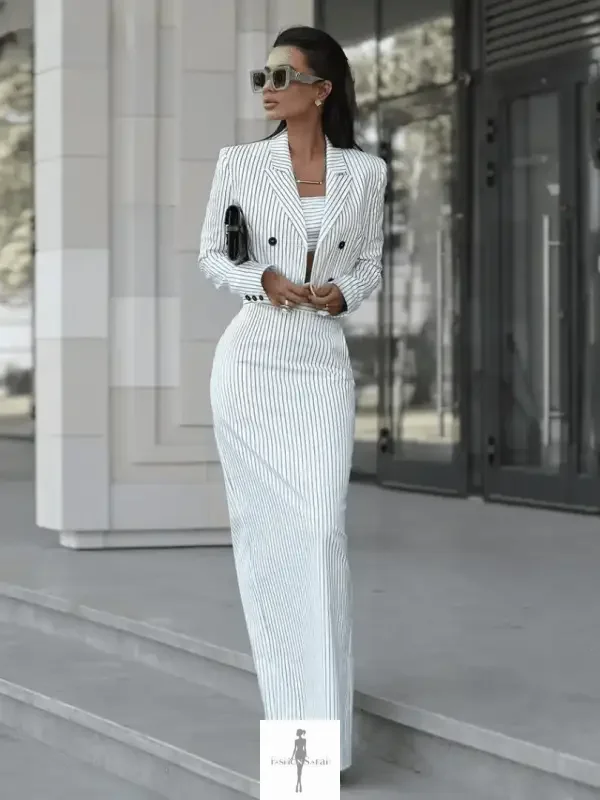Fashionsarah.com Fashionsarah.com Cropped Blazer Coat+High Waist Slit Long Skirt