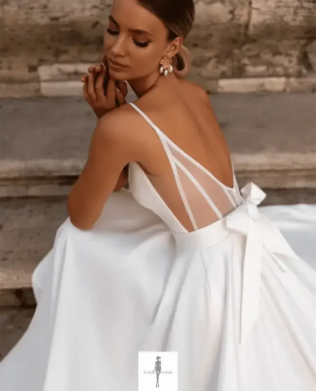 Fashionsarah.com Fashionsarah.com Elegant Satin V-Neck Wedding Dresses With Pockets