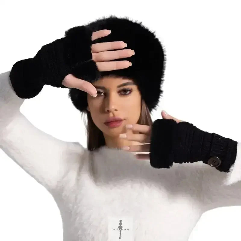 Fashionsarah.com Fashionsarah.com Winter Bucket Hat + Gloves