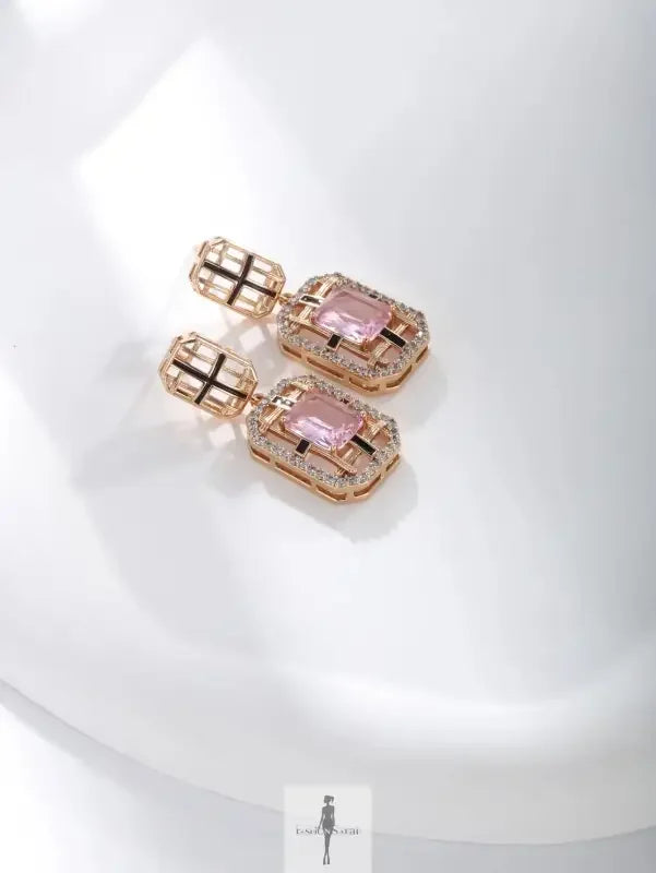 Fashionsarah.com Fashionsarah.com Square retro 18K gold zircon earrings