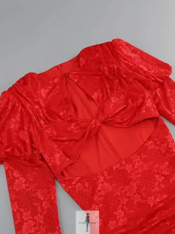 Fashionsarah.com Fashionsarah.com New Long Sleeves Cutout Pleated Mini Dress with Gloves