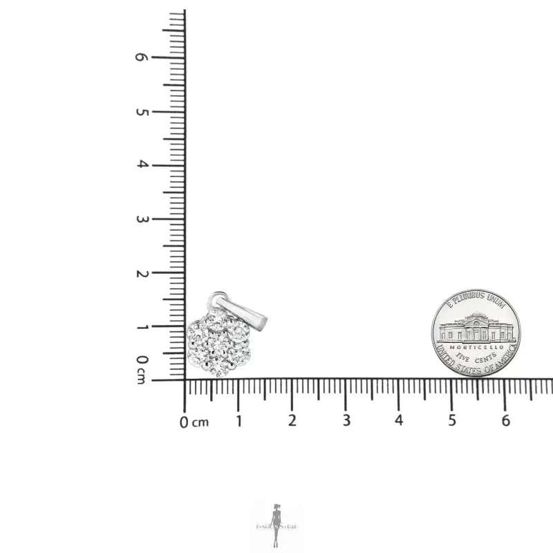 Fashionsarah.com Fashionsarah.com 14KT with Diamond Floral Pendant Necklace