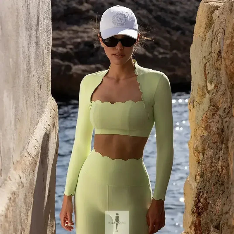 Fashionsarah.com Fashionsarah.com Square Neck Fitting and High Elastic Leggings