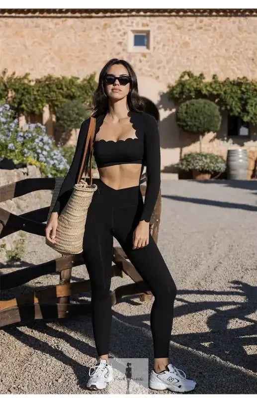 Fashionsarah.com Fashionsarah.com Square Neck Fitting and High Elastic Leggings