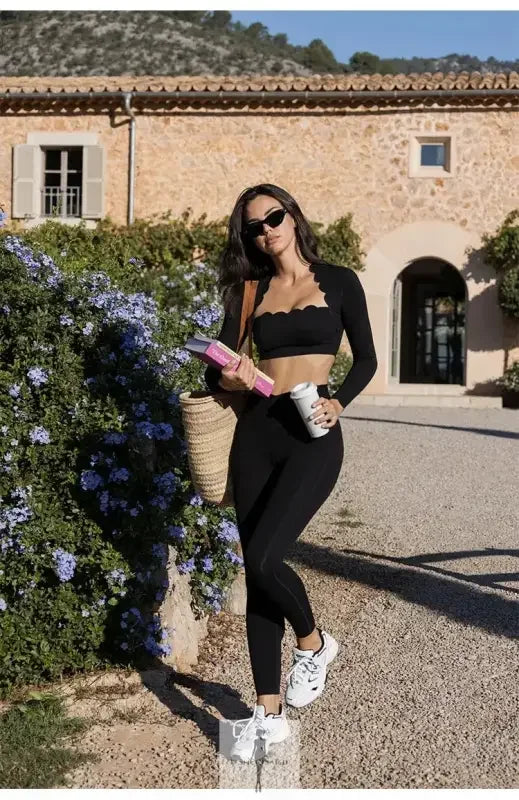 Fashionsarah.com Fashionsarah.com Square Neck Fitting and High Elastic Leggings