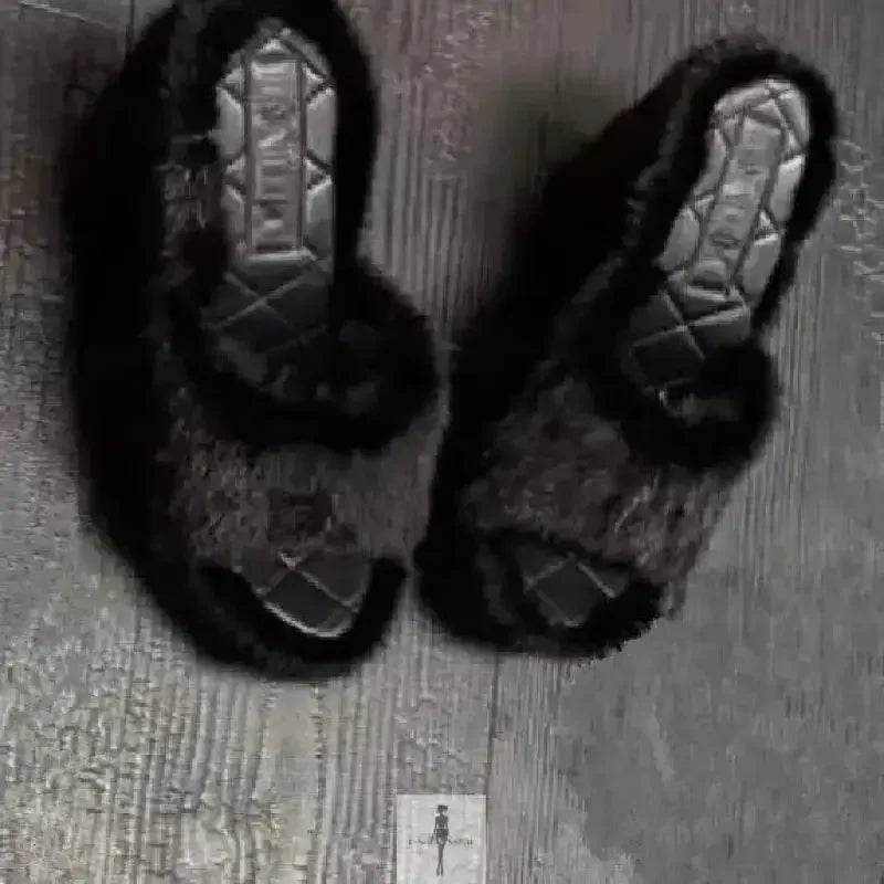 Fashionsarah.com Fashionsarah.com New Fluffy Faux Fur Slippers