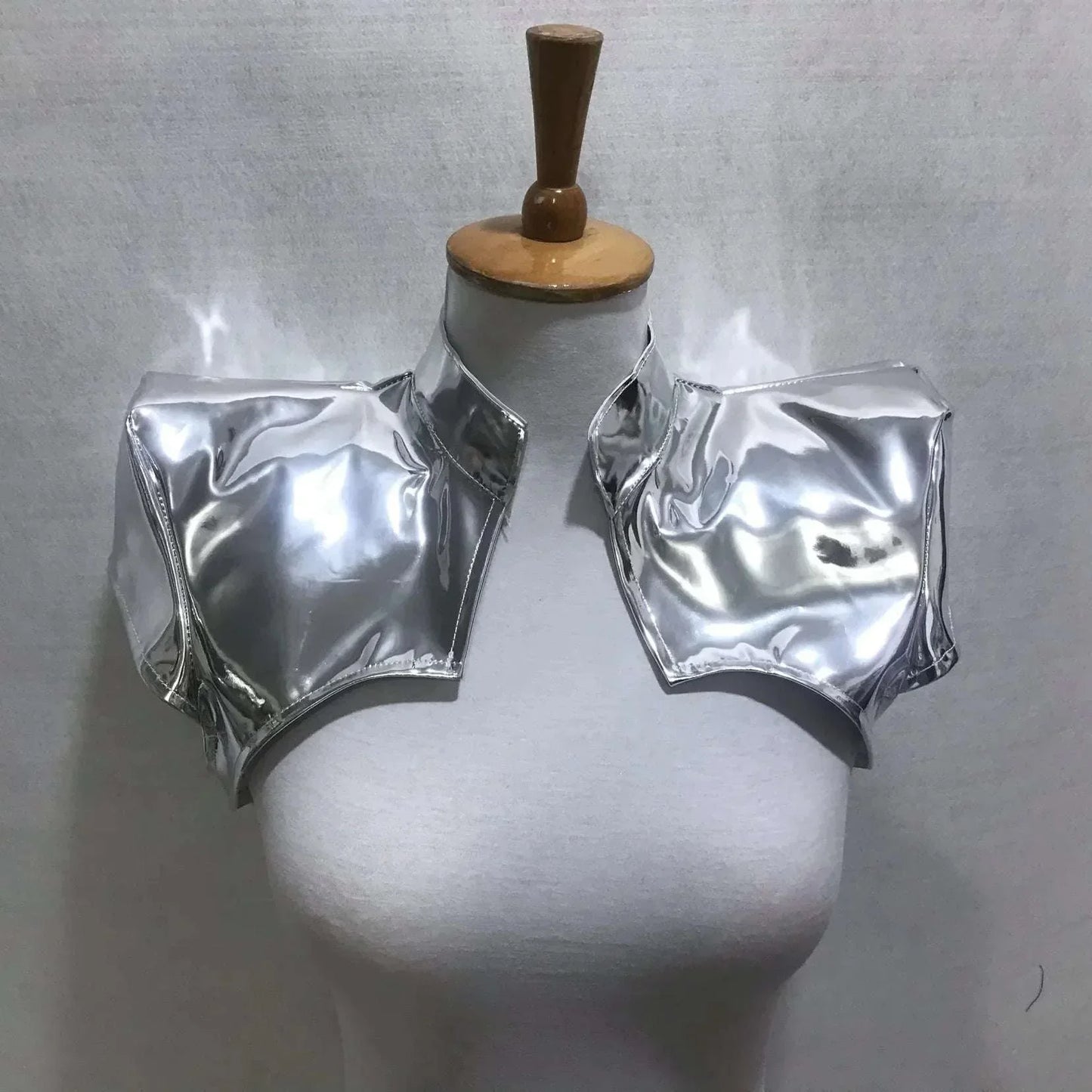 Unisex Shoulder Pad Performance Clothes - Fashionsarah.com