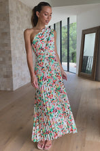 Load image into Gallery viewer, Boho Floral Pleated Maxi Dress | Fashionsarah.com