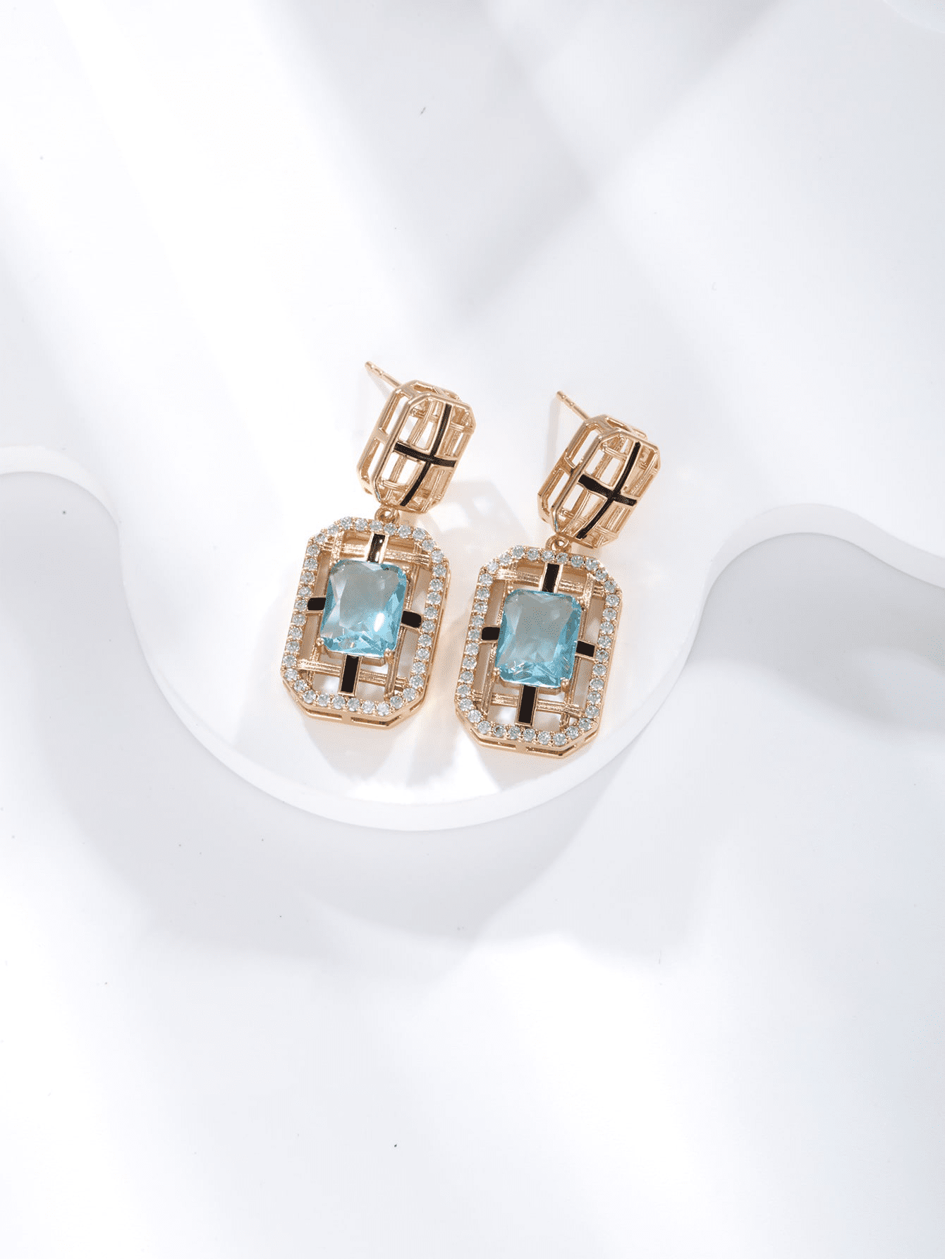 Square retro 18K gold zircon earrings | Fashionsarah.com