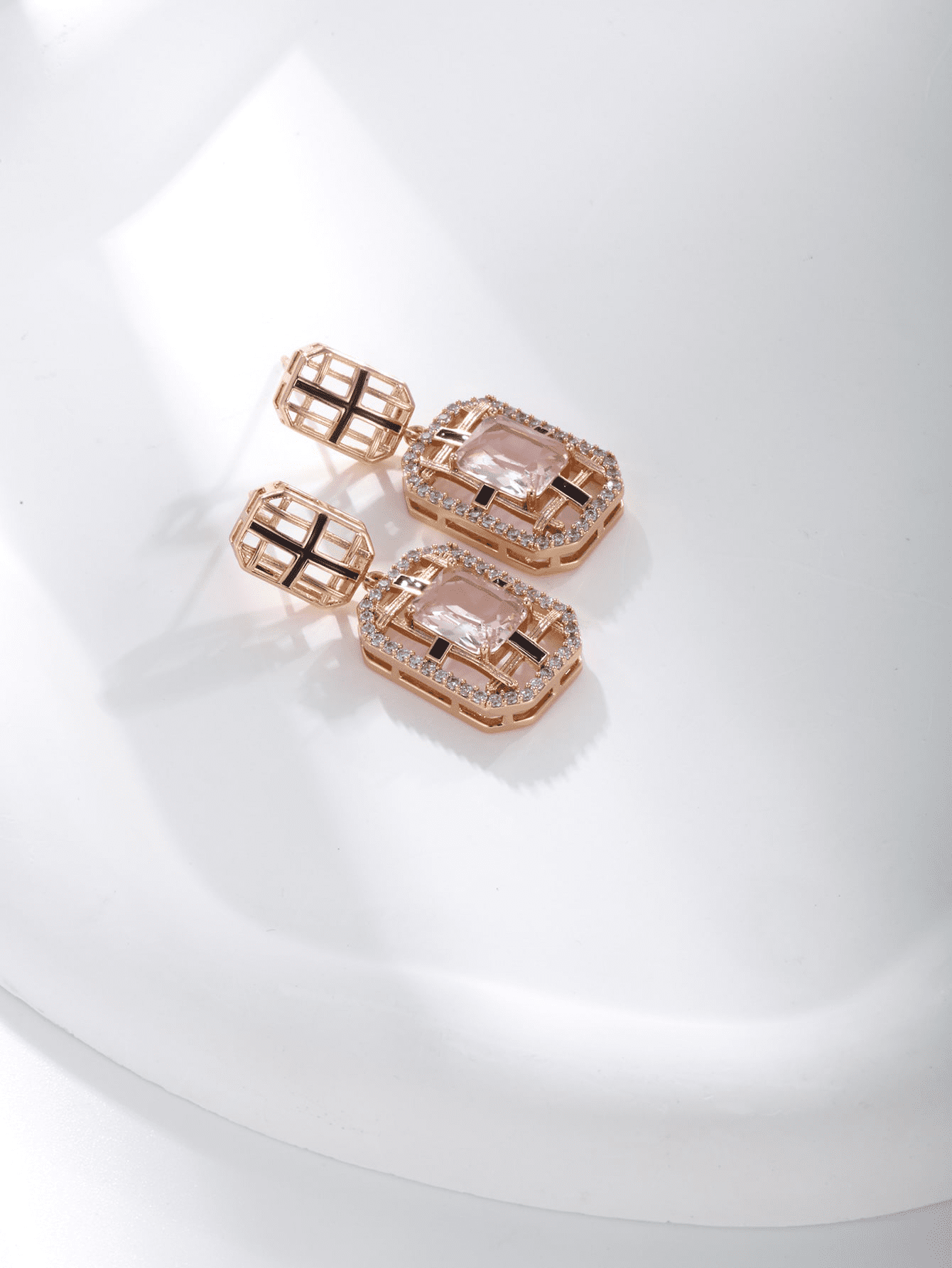 Square retro 18K gold zircon earrings | Fashionsarah.com