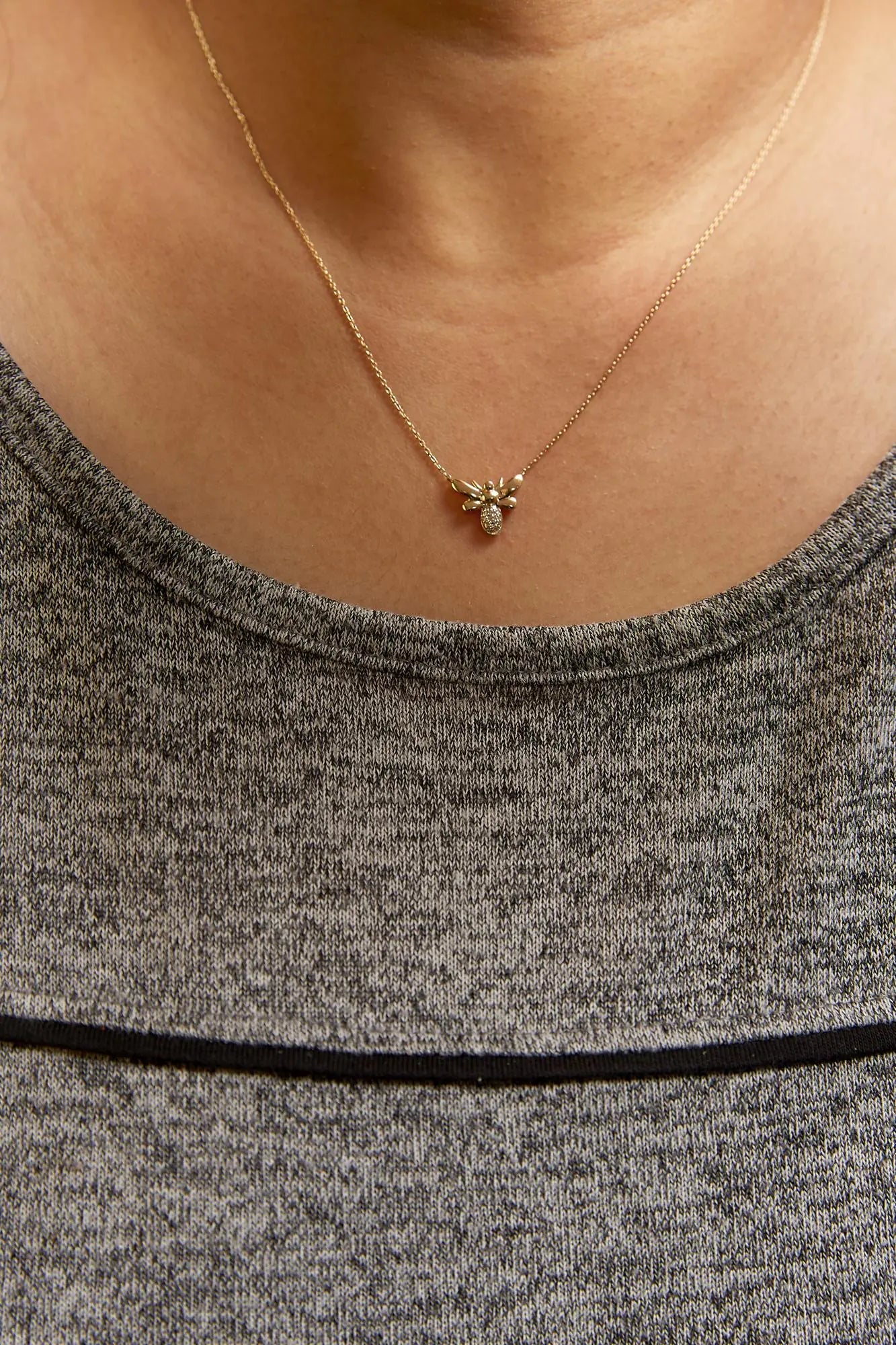 10K Yellow Gold Diamond Accented Bumble Bee Pendant 18" Inch Necklace (H-I Color, I1-I2 Clarity) | Fashionsarah.com