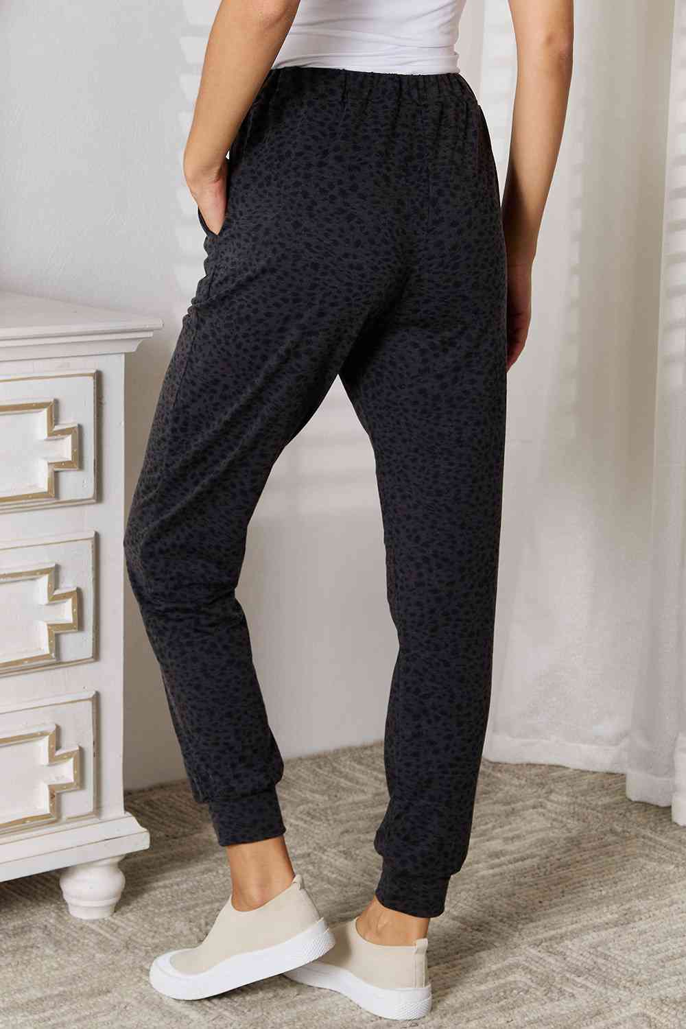 Leopard Legging with Pockets | Fashionsarah.com