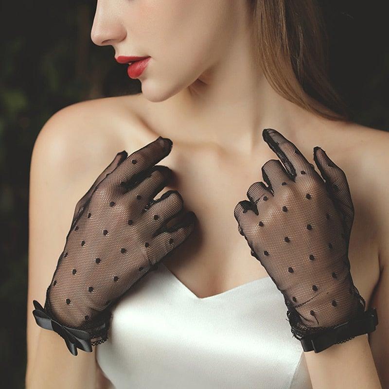 Transparentes Dot Gloves | Fashionsarah.com