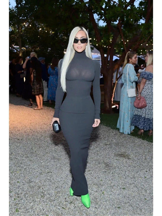 Fashionsarah.com Kim Kardashian’s long-sleeved dress