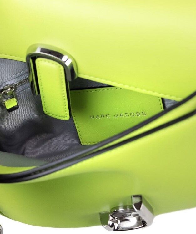 Marc Jacobs The J Marc Green Glow Smooth Leather Shoulder Crossbody Handbag | Fashionsarah.com