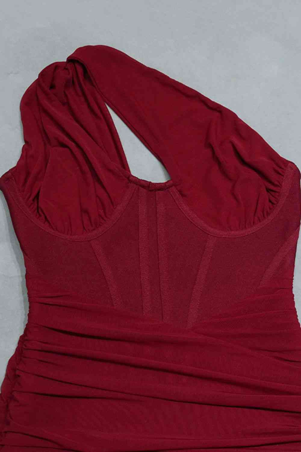 Cutout One-Shoulder Midi Bandage Dress | Fashionsarah.com