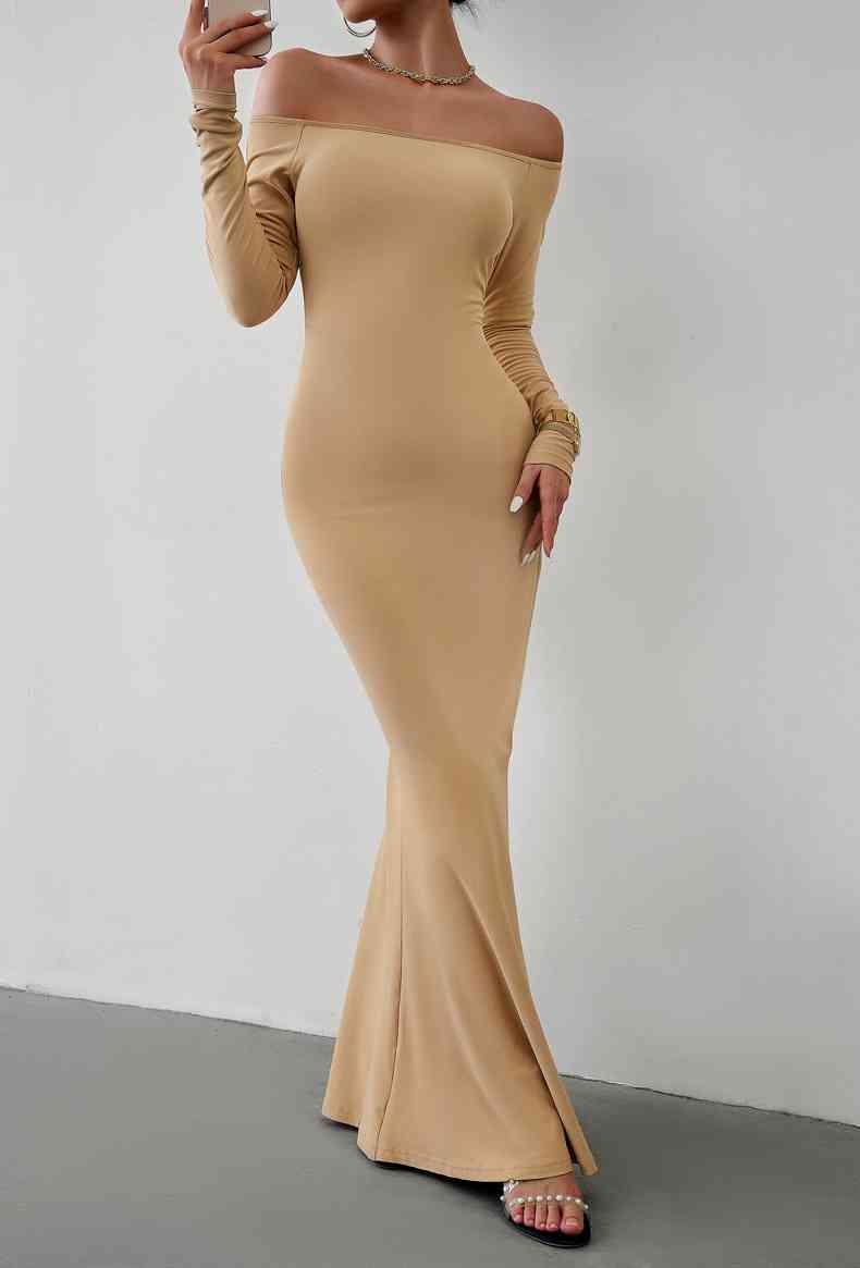Off-Shoulder Long Sleeve Maxi Dress Fashionsarah.com
