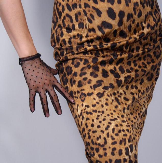 Beloved Polka dot mesh gloves | Fashionsarah.com