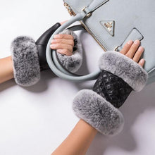 Load image into Gallery viewer, Winter Warmer Gloves - Fashionsarah.com