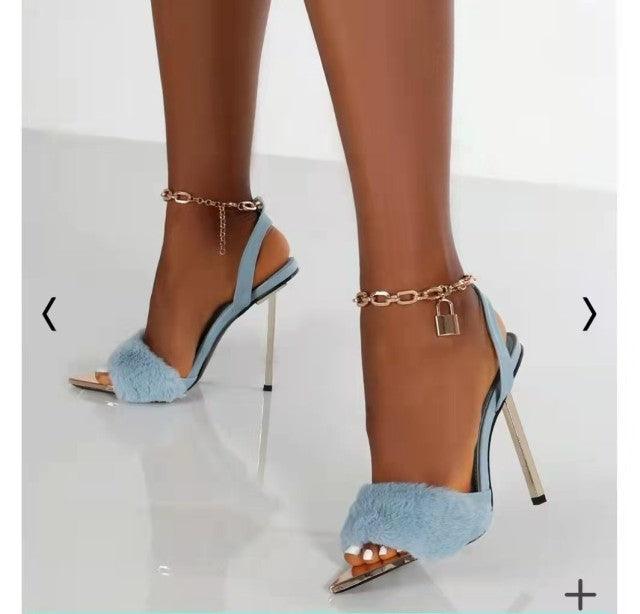 Cross-Tied Retro Peep Toe | Fashionsarah.com